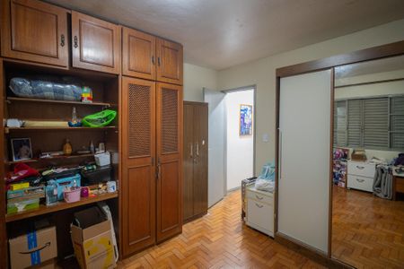 Casa para alugar com 190m², 3 quartos e 2 vagas Casa para alugar com 190m², 3 quartos e 2 vagasQuarto 1