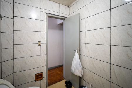 Casa para alugar com 190m², 3 quartos e 2 vagas Casa para alugar com 190m², 3 quartos e 2 vagasBanheiro Social