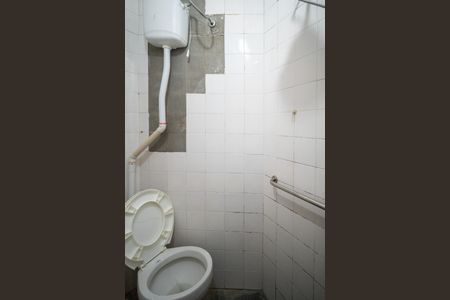 Casa para alugar com 190m², 3 quartos e 2 vagas Casa para alugar com 190m², 3 quartos e 2 vagasBanheiro de Serviço