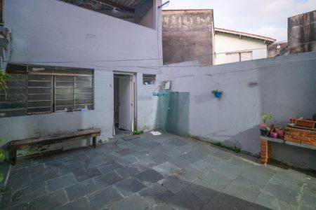 Casa para alugar com 190m², 3 quartos e 2 vagas Casa para alugar com 190m², 3 quartos e 2 vagasQuintal