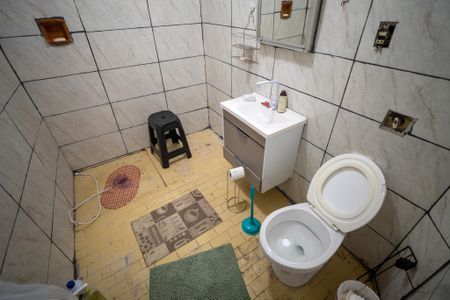 Casa para alugar com 190m², 3 quartos e 2 vagas Casa para alugar com 190m², 3 quartos e 2 vagasBanheiro Social