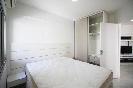 Suíte  de apartamento para alugar com 1 quarto, 35m² em Indianópolis, São Paulo