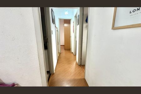 Apartamento à venda com 76m², 3 quartos e 1 vagaCorredor