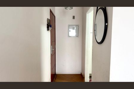 Apartamento à venda com 76m², 3 quartos e 1 vagaCorredor