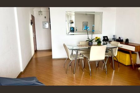 Apartamento à venda com 76m², 3 quartos e 1 vagaSala de jantar