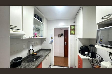 Apartamento à venda com 76m², 3 quartos e 1 vagaCozinha