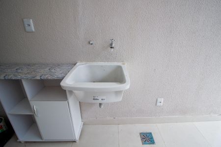 Casa de condomínio para alugar com 157m², 3 quartos e 2 vagasÁrea de Serviço