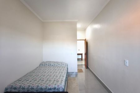 Casa para alugar com 200m², 2 quartos e 2 vagasQuarto 2