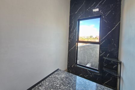 Casa para alugar com 200m², 2 quartos e 2 vagasEscritório