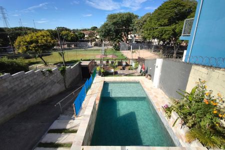 Casa para alugar com 200m², 2 quartos e 2 vagasQuintal - Piscina