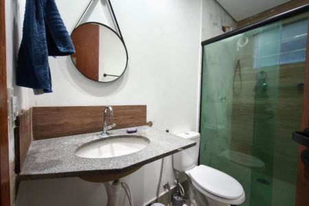 Casa para alugar com 200m², 2 quartos e 2 vagasBanheiro Social