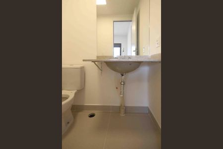 Apartamento à venda com 76m², 2 quartos e 1 vaga Apartamento à venda com 76m², 2 quartos e 1 vagaBanheiro da Suite