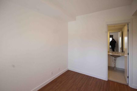 Apartamento à venda com 76m², 2 quartos e 1 vaga Apartamento à venda com 76m², 2 quartos e 1 vagaSuite