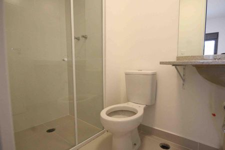 Apartamento à venda com 76m², 2 quartos e 1 vaga Apartamento à venda com 76m², 2 quartos e 1 vagaBanheiro da Suite