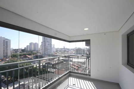 Apartamento à venda com 76m², 2 quartos e 1 vaga Apartamento à venda com 76m², 2 quartos e 1 vagaVaranda
