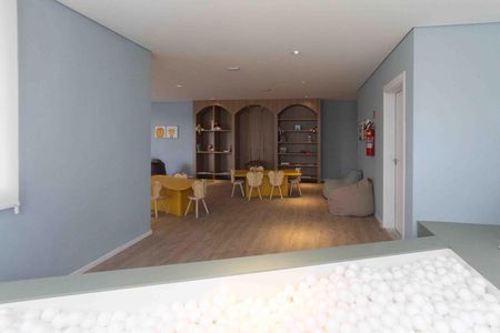 Apartamento à venda com 76m², 2 quartos e 1 vaga Apartamento à venda com 76m², 2 quartos e 1 vagaÁrea comum - Salão de festas