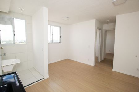 Sala de apartamento para alugar com 2 quartos, 40m² em Jardim, Santo André