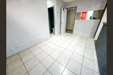 Apartamento para alugar com 2 quartos, 40m² em Jardim Bela Vista, Goiânia