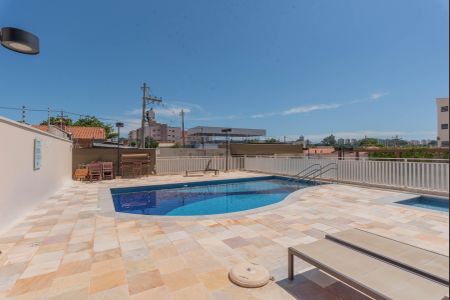 Apartamento para alugar com 65m², 2 quartos e 1 vagaÁrea comum - Piscina