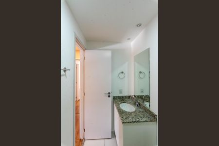 Apartamento para alugar com 65m², 2 quartos e 1 vagaBanheiro da Suíte