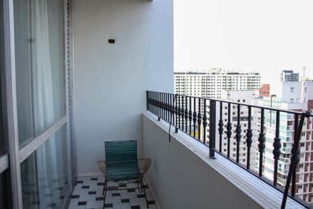 Apartamento à venda com 3 quartos, 182m² em Santa Cecilia, São Paulo