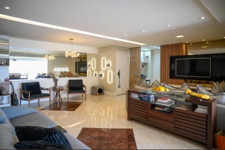 Apartamento à venda com 135m², 3 quartos e 3 vagasSala