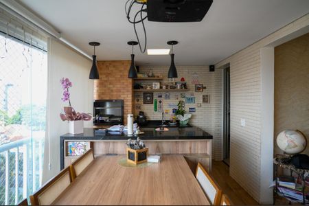 Apartamento à venda com 135m², 3 quartos e 3 vagasVaranda Gourmet