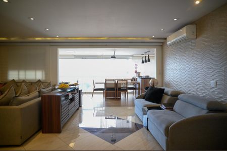 Apartamento à venda com 135m², 3 quartos e 3 vagasSala