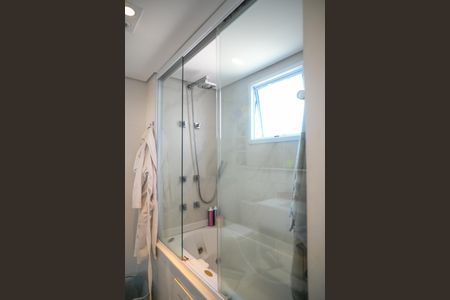 Apartamento à venda com 135m², 3 quartos e 3 vagasBanheiro Quarto 1 - Suite