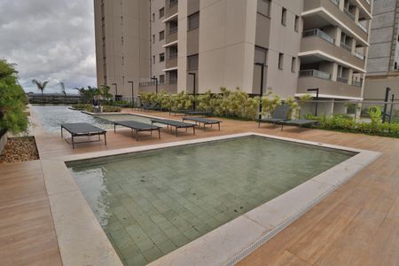 Apartamento para alugar com 96m², 2 quartos e 2 vagasÁrea comum - Piscina