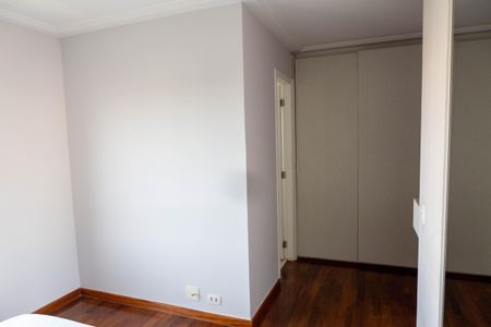 Apartamento à venda com 134m², 2 quartos e 2 vagas Apartamento à venda com 134m², 2 quartos e 2 vagasQuarto 1