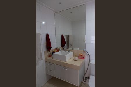 Apartamento à venda com 134m², 2 quartos e 2 vagas Apartamento à venda com 134m², 2 quartos e 2 vagasQuarto 2 - Suíte 2