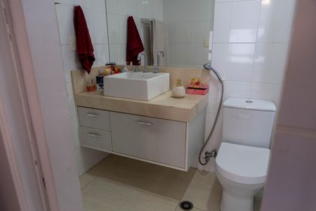 Apartamento à venda com 134m², 2 quartos e 2 vagas Apartamento à venda com 134m², 2 quartos e 2 vagasQuarto 2 - Suíte 2