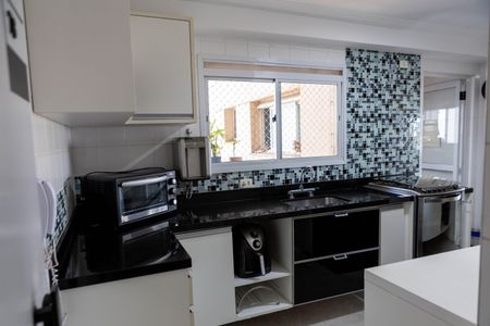 Apartamento à venda com 134m², 2 quartos e 2 vagas Apartamento à venda com 134m², 2 quartos e 2 vagasCozinha