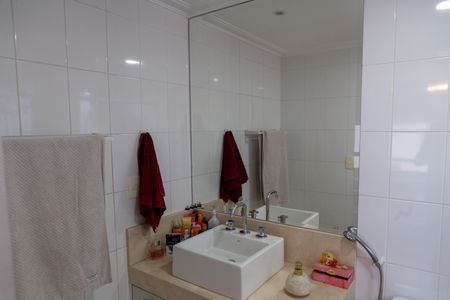 Apartamento à venda com 134m², 2 quartos e 2 vagas Apartamento à venda com 134m², 2 quartos e 2 vagasQuarto 2 - Suíte 2