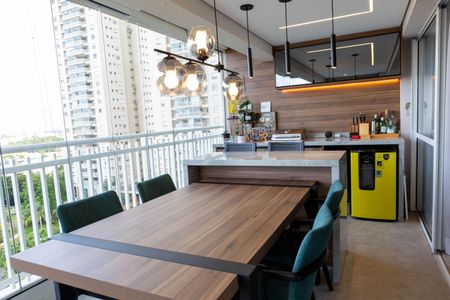 Apartamento à venda com 134m², 2 quartos e 2 vagas Apartamento à venda com 134m², 2 quartos e 2 vagasVaranda