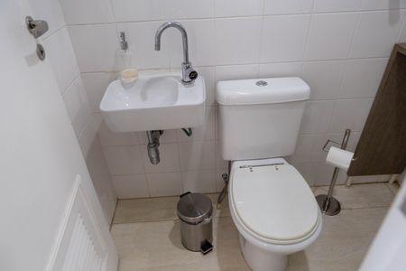 Apartamento à venda com 134m², 2 quartos e 2 vagas Apartamento à venda com 134m², 2 quartos e 2 vagasBanheiro