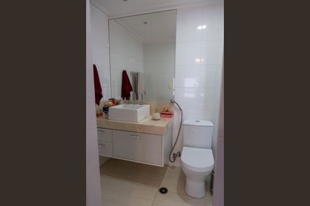 Apartamento à venda com 134m², 2 quartos e 2 vagas Apartamento à venda com 134m², 2 quartos e 2 vagasQuarto 2 - Suíte 2