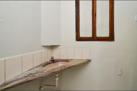 Casa para alugar com 70m², 3 quartos e sem vagaBanheiro