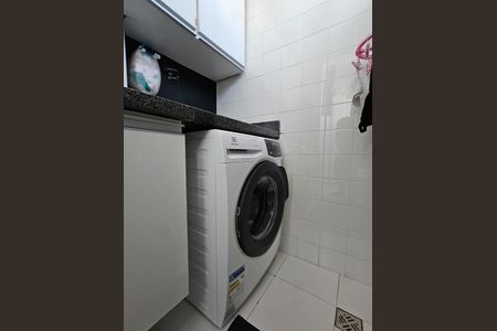Apartamento para alugar com 98m², 3 quartos e 2 vagas Apartamento para alugar com 98m², 3 quartos e 2 vagasCozinha e Área de Serviço