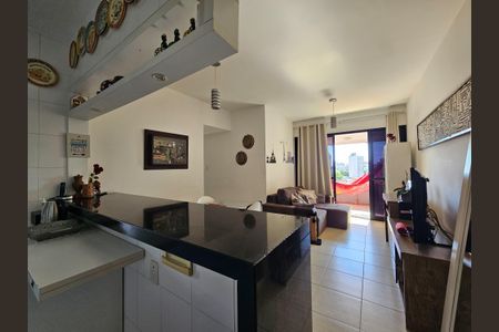 sala de apartamento para alugar com 3 quartos, 98m² em Candeal, Salvador