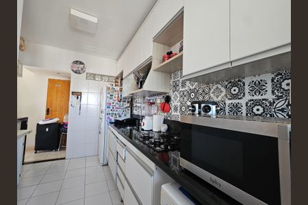 Apartamento para alugar com 98m², 3 quartos e 2 vagas Apartamento para alugar com 98m², 3 quartos e 2 vagasCozinha