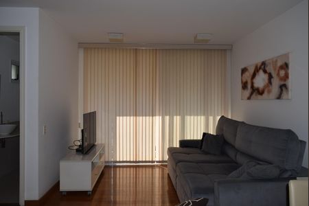 Apartamento para alugar com 96m², 2 quartos e 2 vagasSala