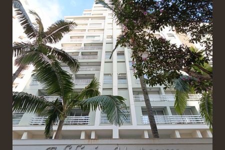 Apartamento para alugar com 96m², 2 quartos e 2 vagasFachada