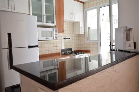 Apartamento para alugar com 96m², 2 quartos e 2 vagasCozinha