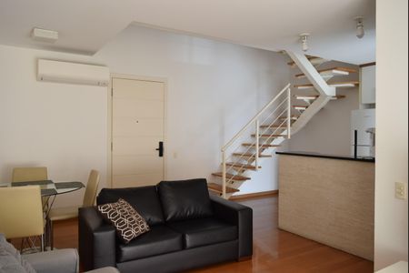 Apartamento para alugar com 96m², 2 quartos e 2 vagasSala