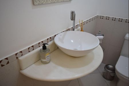 Apartamento para alugar com 96m², 2 quartos e 2 vagasLavabo