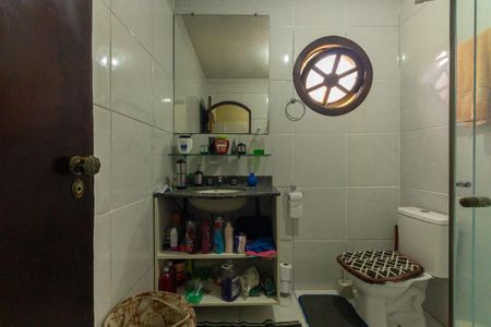 Casa para alugar com 182m², 3 quartos e 4 vagas Casa para alugar com 182m², 3 quartos e 4 vagasBanheiro