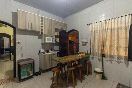 Casa para alugar com 182m², 3 quartos e 4 vagas Casa para alugar com 182m², 3 quartos e 4 vagasCozinha