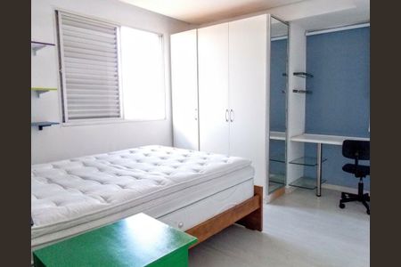 Quarto  de apartamento à venda com 1 quarto, 70m² em Sion, Belo Horizonte
